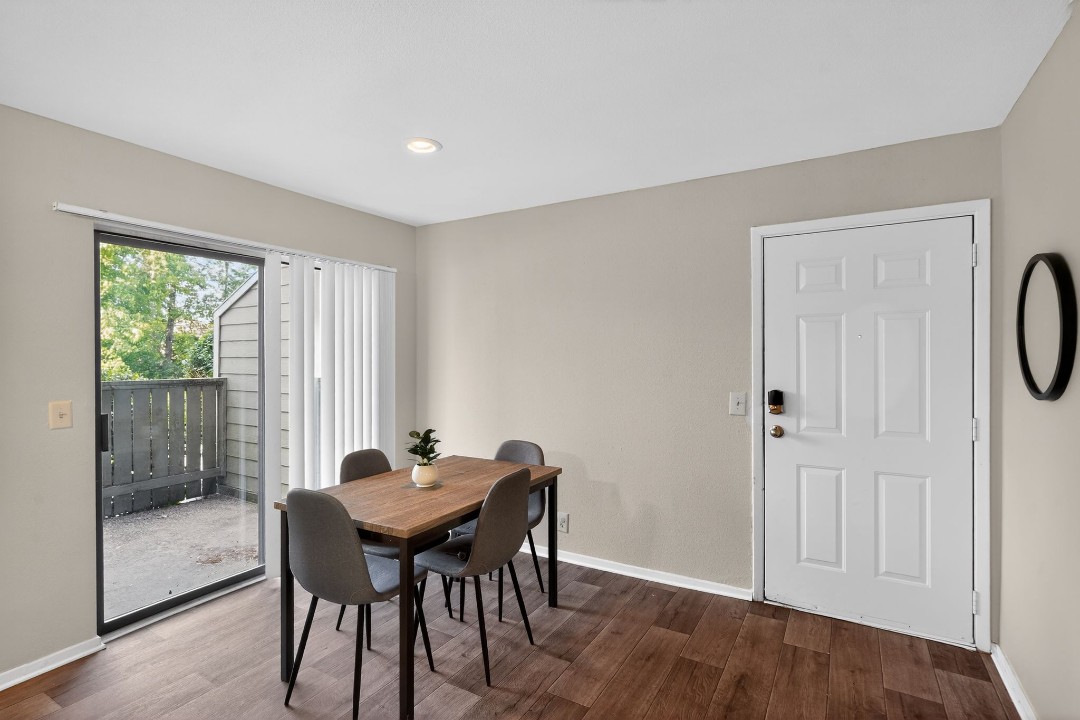 Creekstone · Unit 1614 2/2