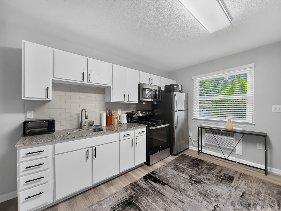 Icon Downtown Durham 803C · Unit 1/1