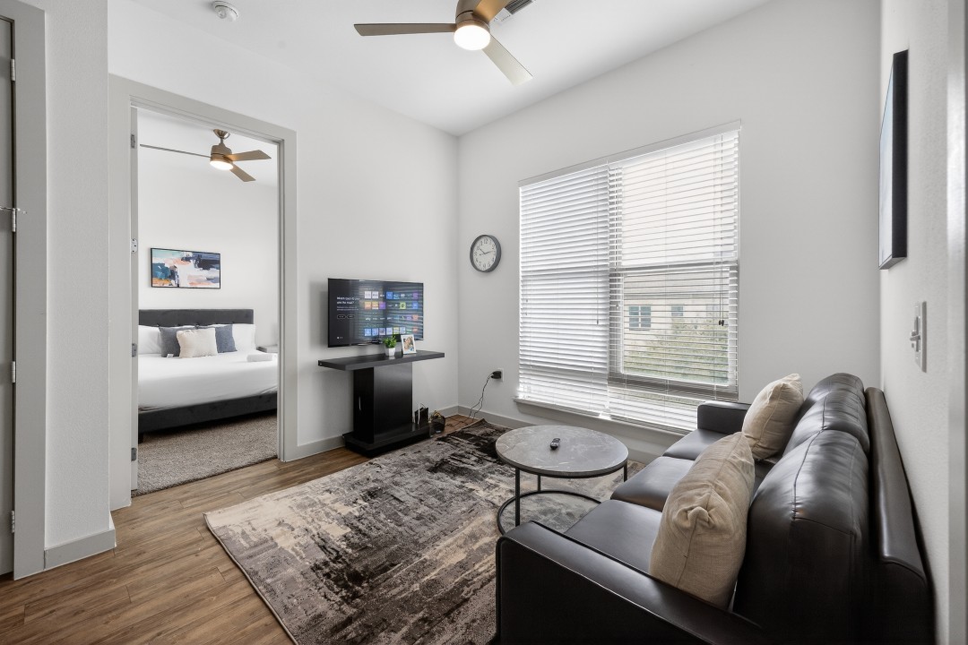 The Creekside at Vantage · Unit 6303 2/2