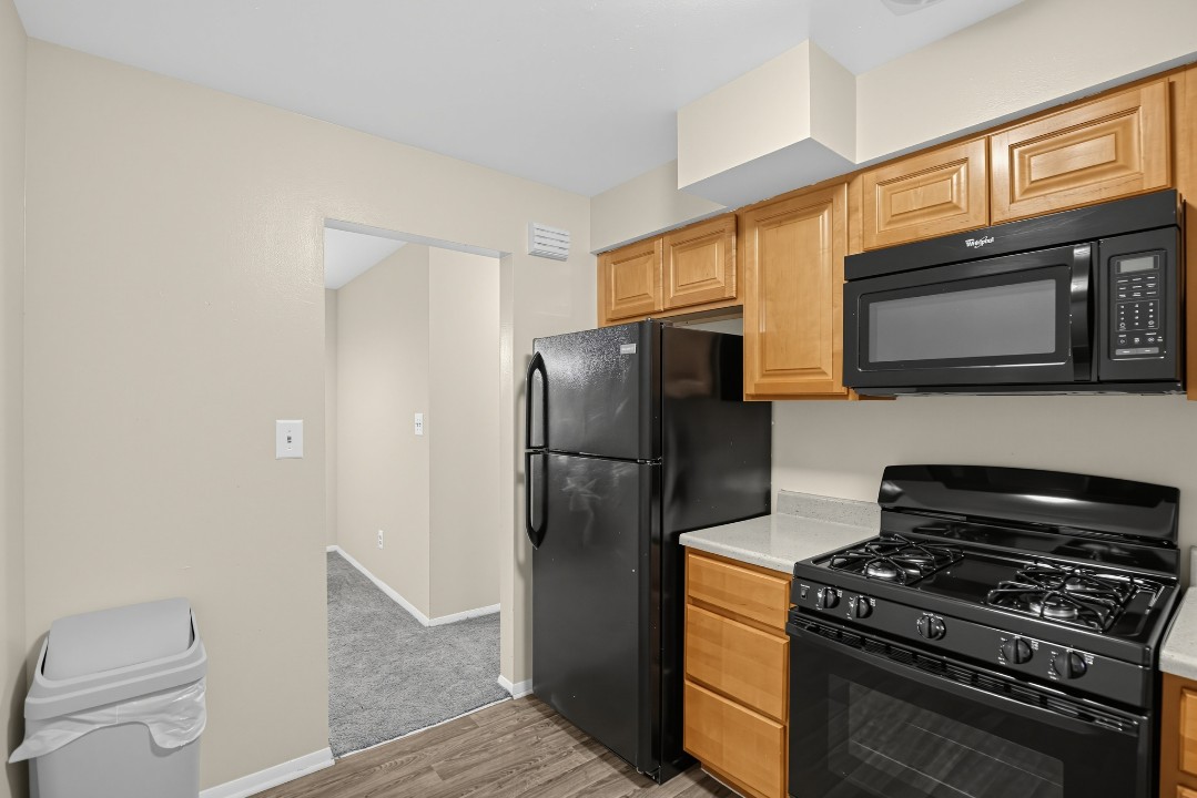 Milbrook Park Apartments 6920 MA T1 · Unit 1/1