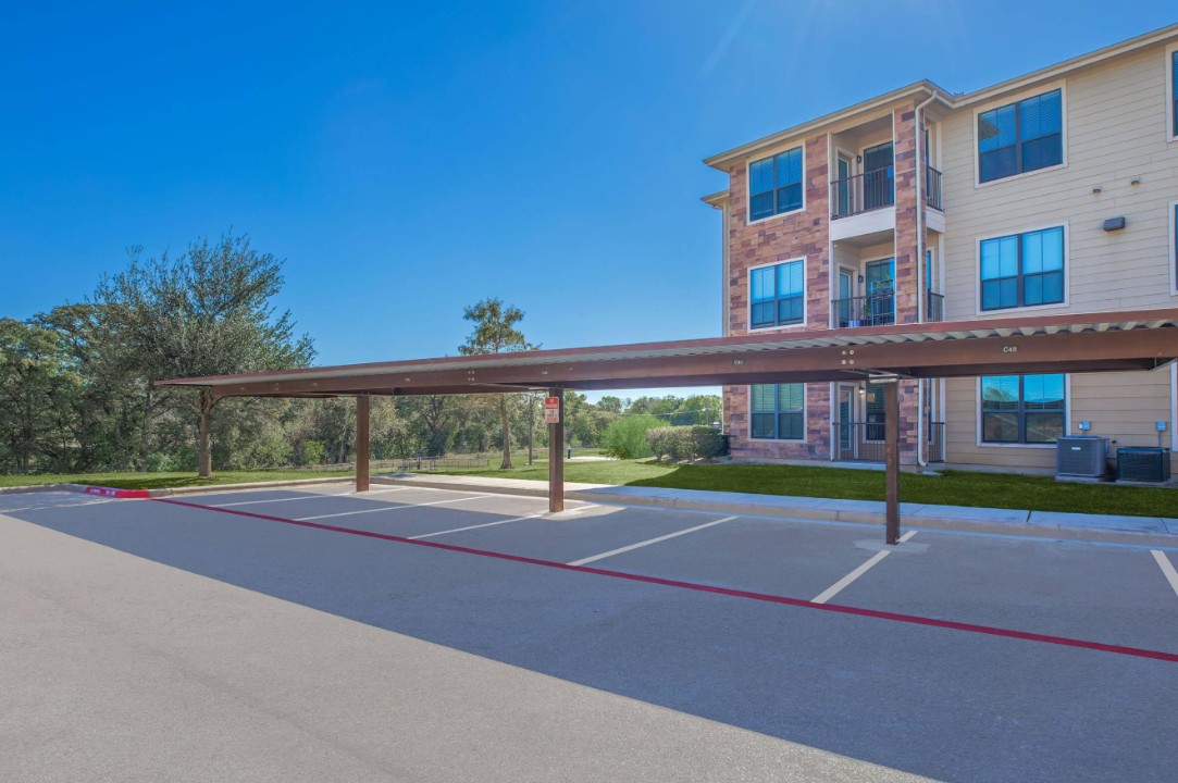 The Lodge at Guadalupe 1/1 · Unit 427