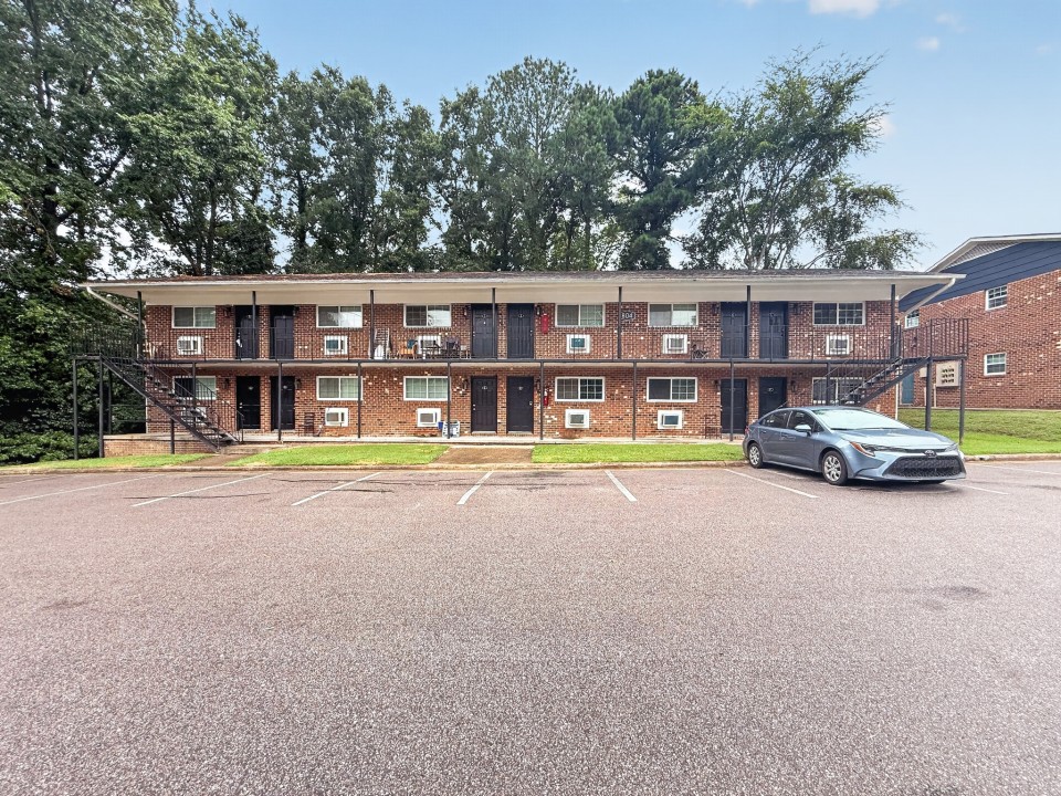 Icon Downtown Durham 804D · Unit 1/1