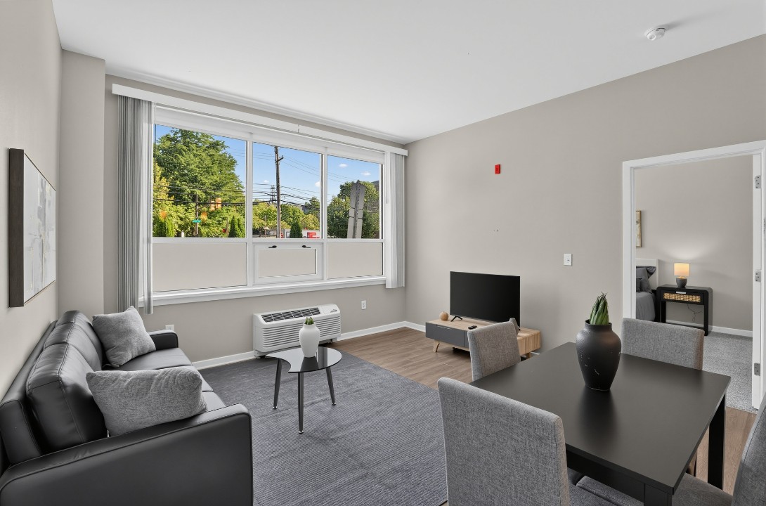 Falls Bridge Lofts · Unit 101 1/1