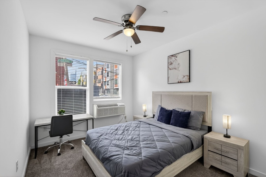 Fairmount Square 1532-1F · Unit 1/1