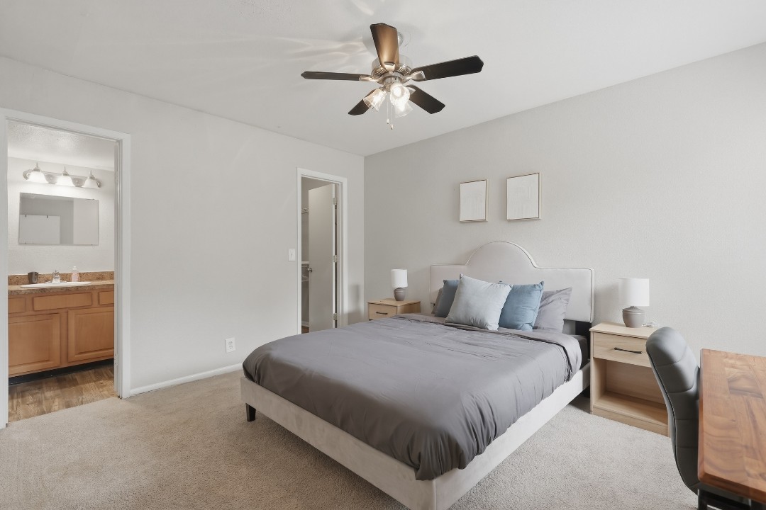 Creekstone · Unit 312 2/2