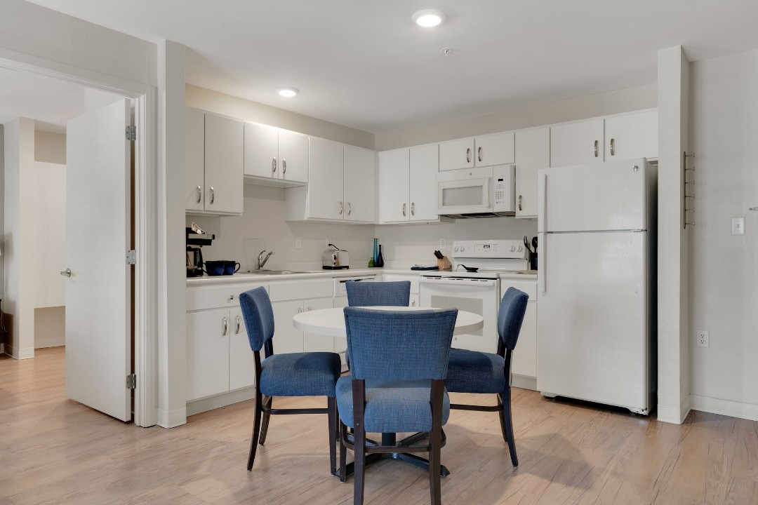 Simplicity At the Rim · Unit 1413 2/2