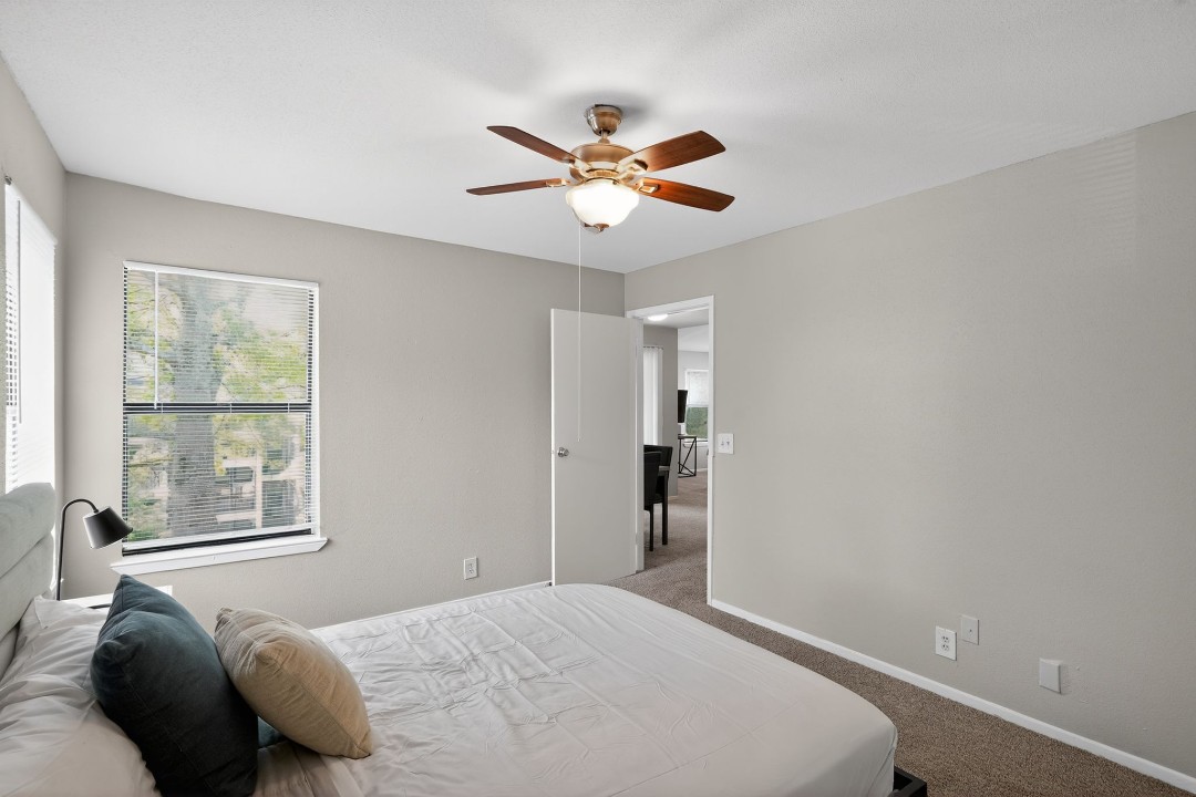 Creekstone · Unit 1422 2/2