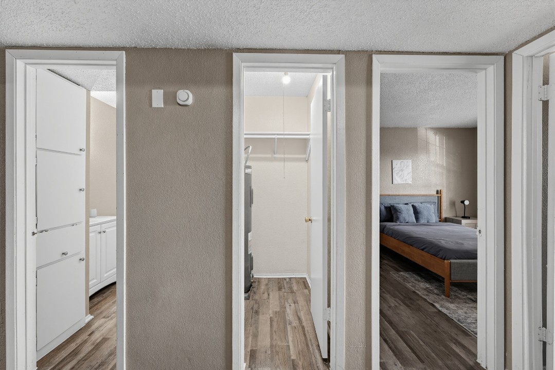 Cleburne Oaks · Unit 48 2/1