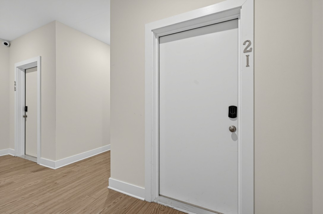 Fairmount Square 1528-2i