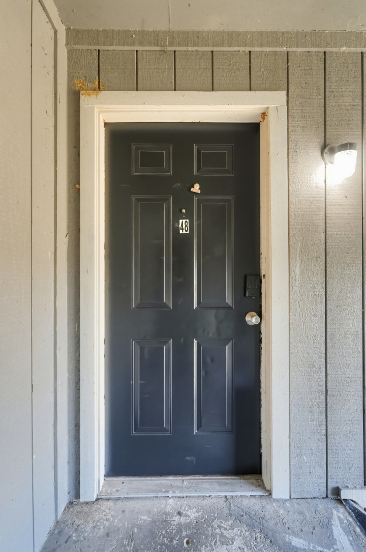 Cleburne Oaks · Unit 48 2/1