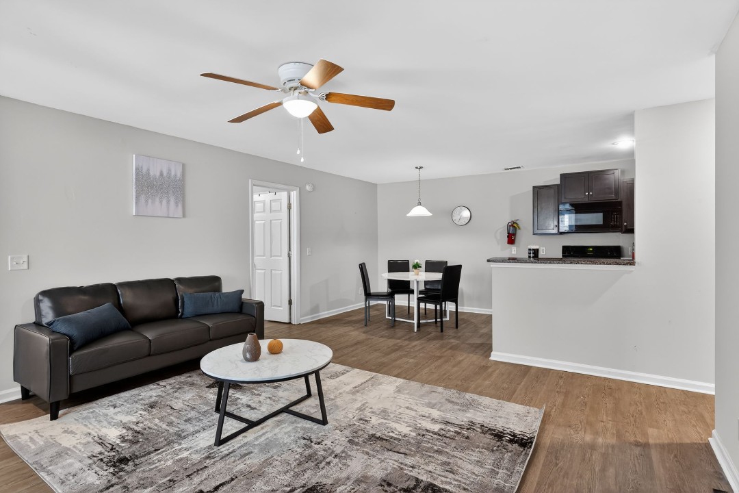 King George 2/2 · Unit 1404