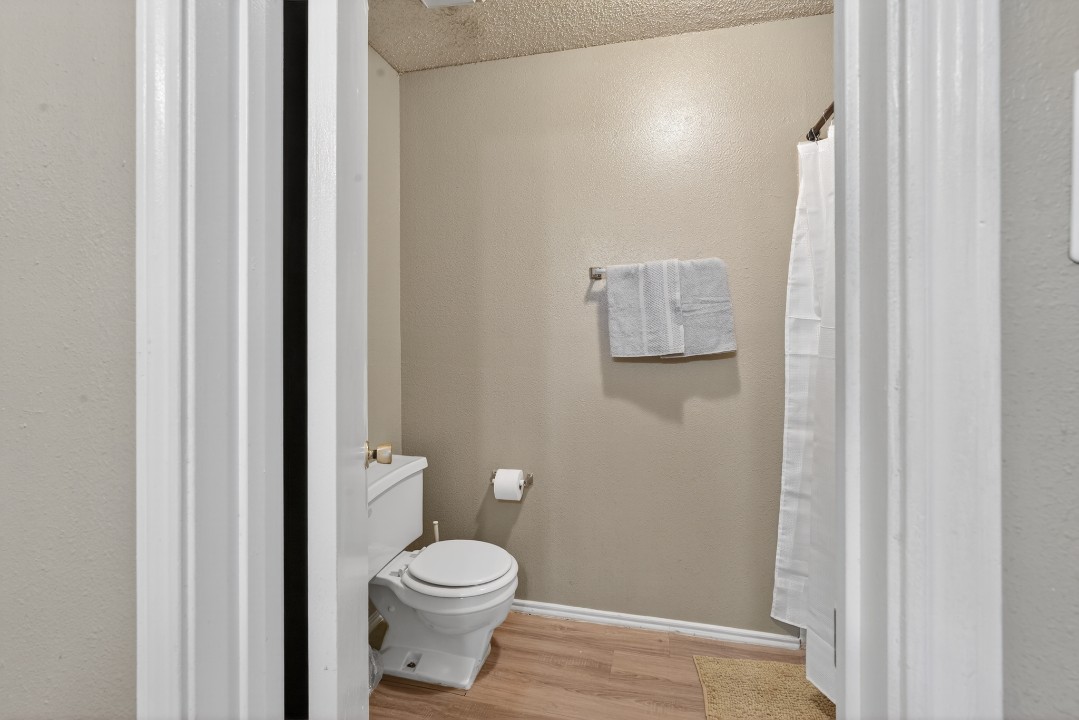 District West · Unit 512 2/1