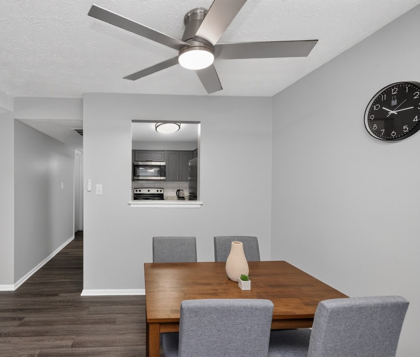 Prime Apartments · Unit 217 2/2