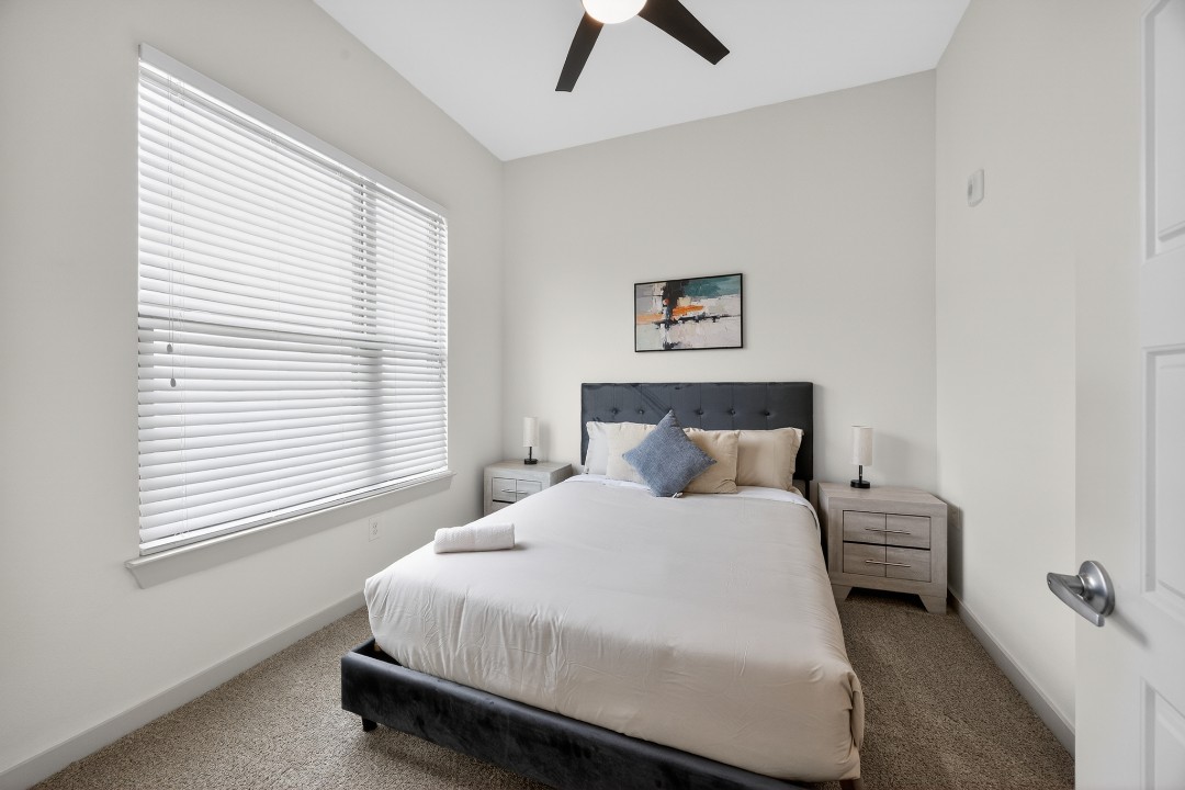 The Creekside at Vantage · Unit 6205 2/2