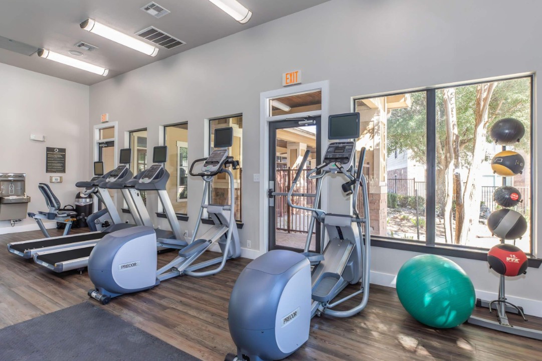 The Lodge at Guadalupe 1/1 · Unit 427