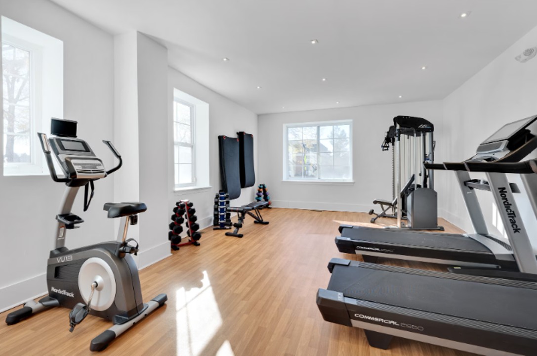 Icon Downtown Durham 804L · Unit 1/1