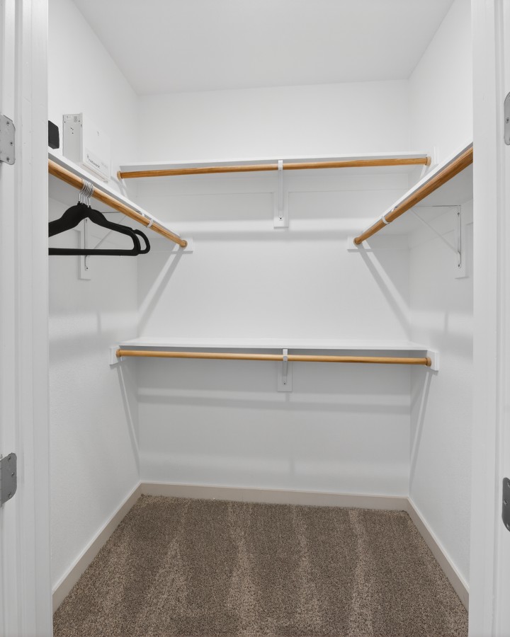 The Creekside at Vantage · Unit 6205 2/2