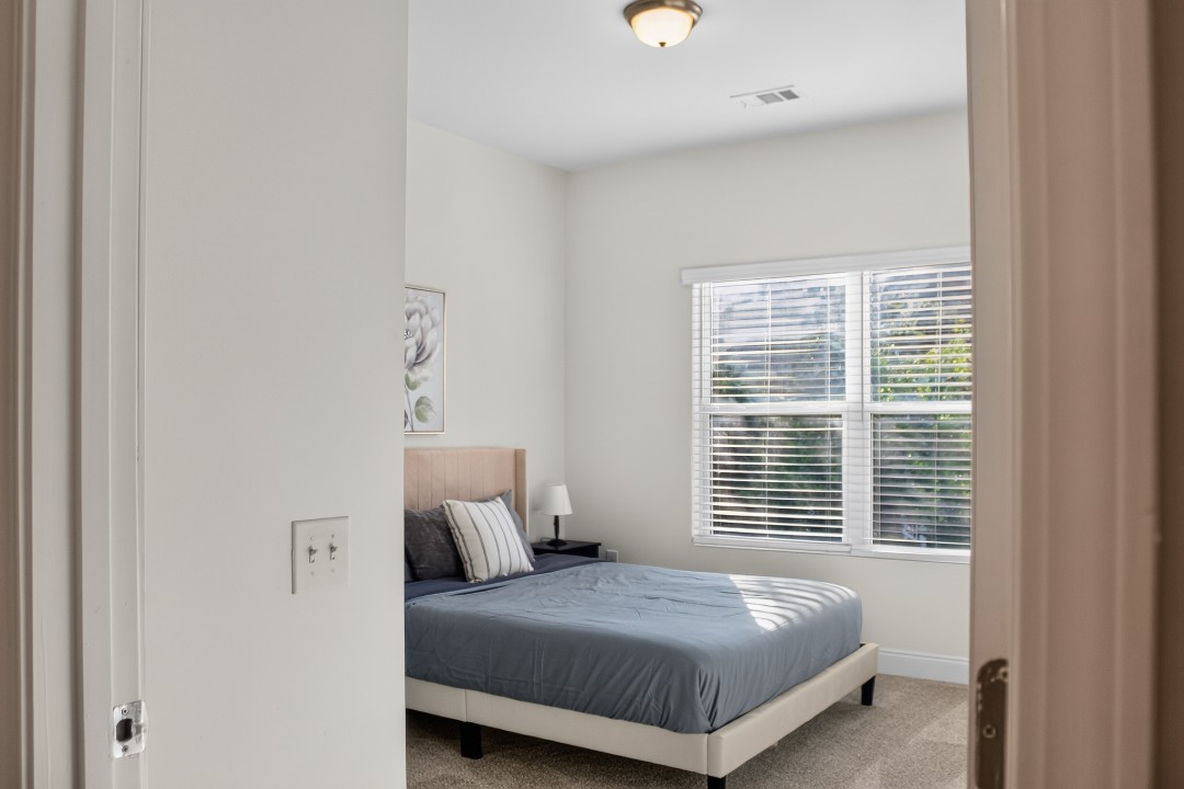 Hickory Grove · Unit 1308 2/2