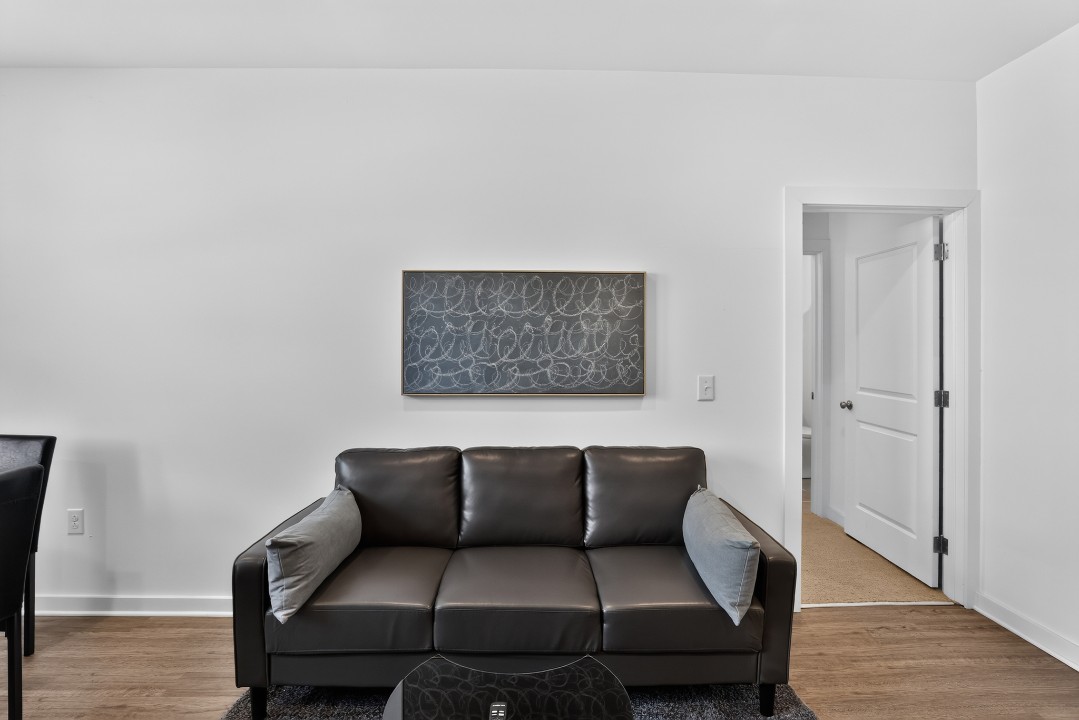 Fairmount Square 1528- 1A · Unit 1/1