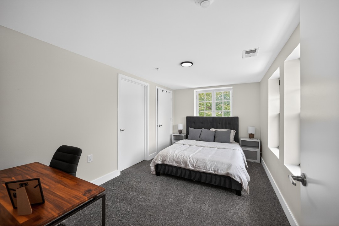 2 Bedrooms · Recommended