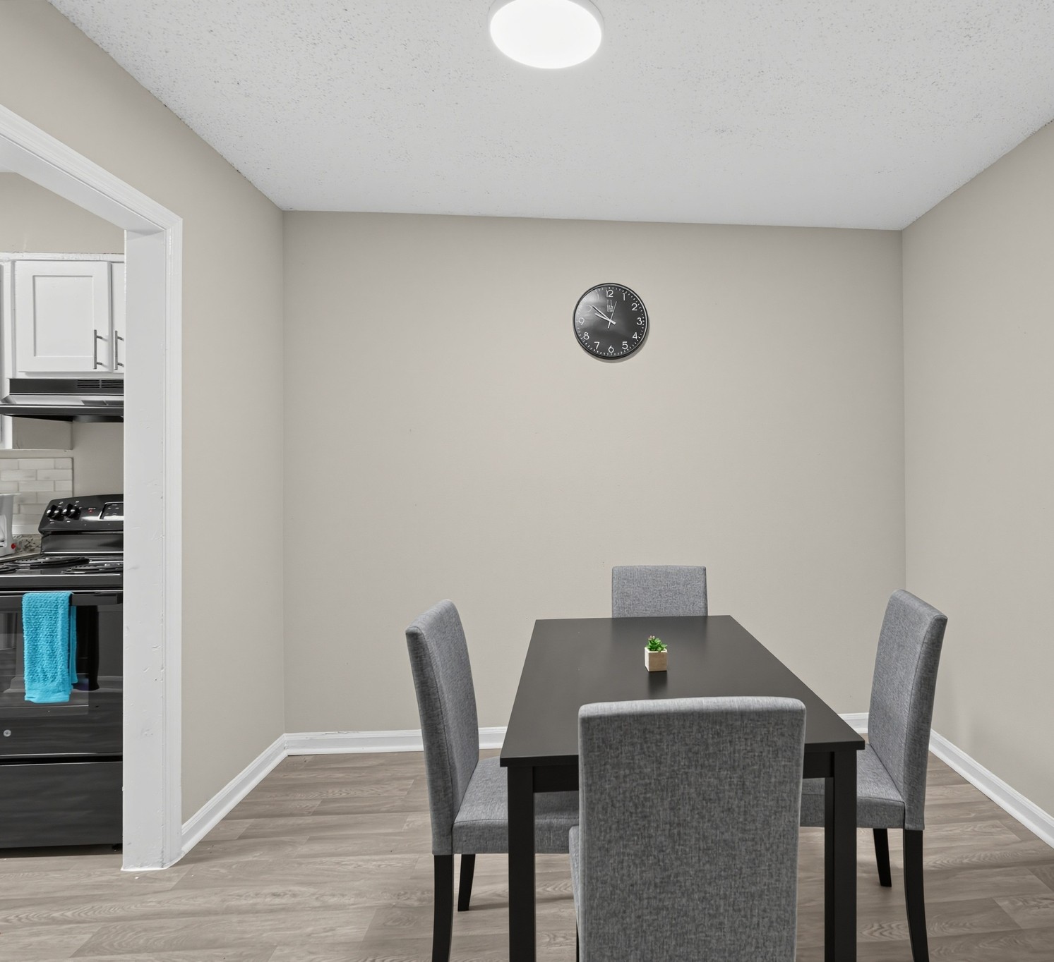 Tucker Square 1310D