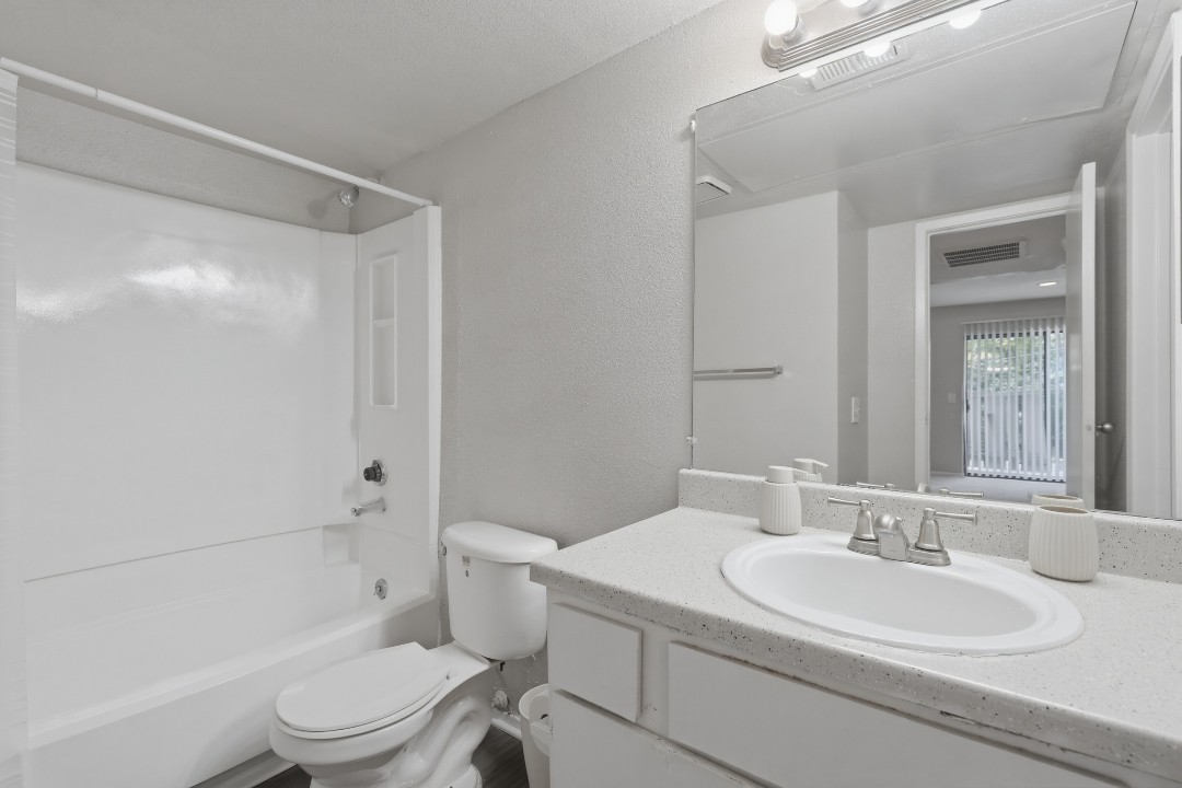Creekstone · Unit 1425 2/2