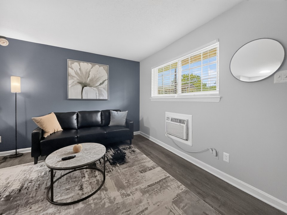 Icon Downtown Durham 804D · Unit 1/1