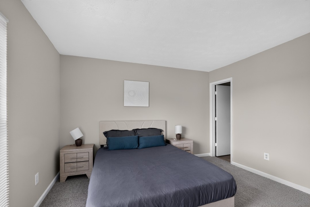 Aspen Woods O-10 · Unit 2/2