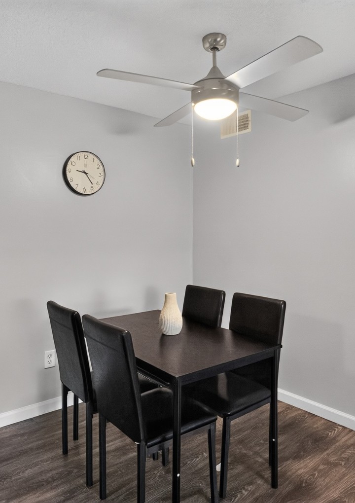 Warren Harbor · Unit 1003 2/1