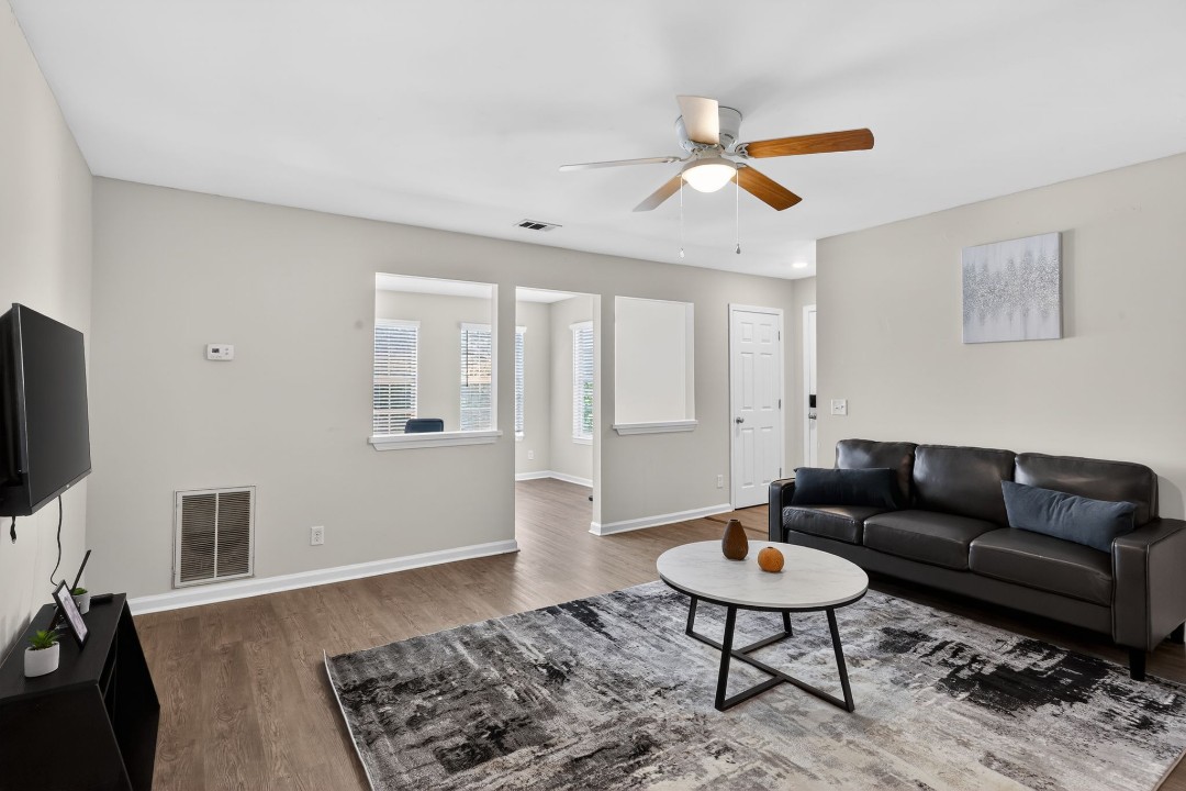 King George 2/2 · Unit 1404