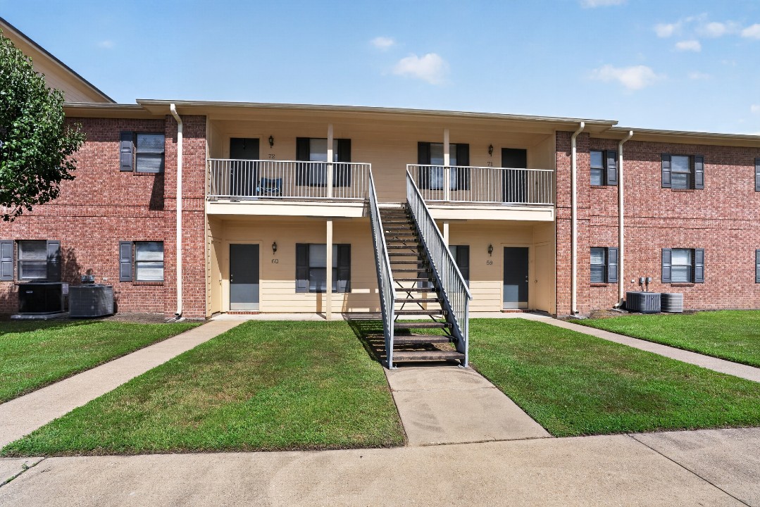 Saddlebrook · Unit 71 2/2
