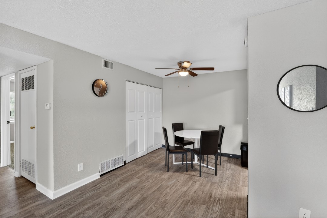 Hillcrest 5401E · Unit 2/1