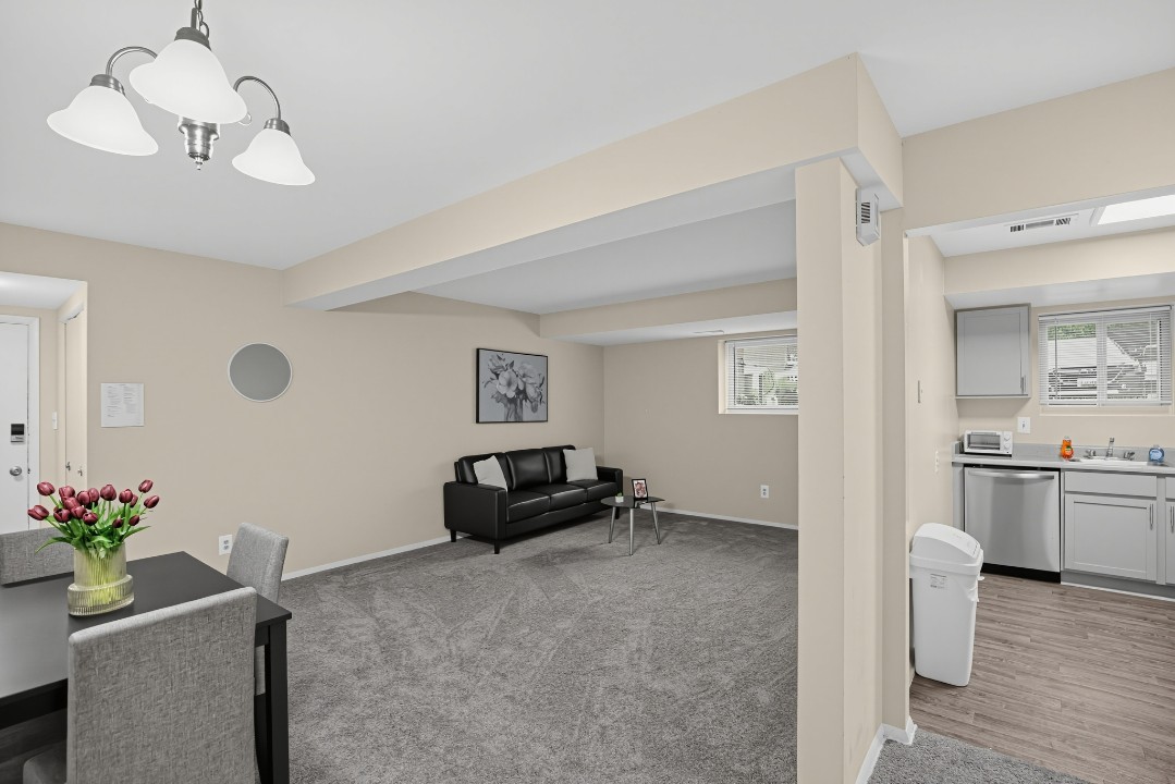 Milbrook Park Apartments 3 CB T1 · Unit 1/1