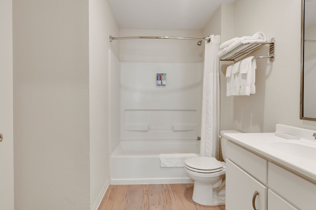 Simplicity At the Rim · Unit 1413 2/2