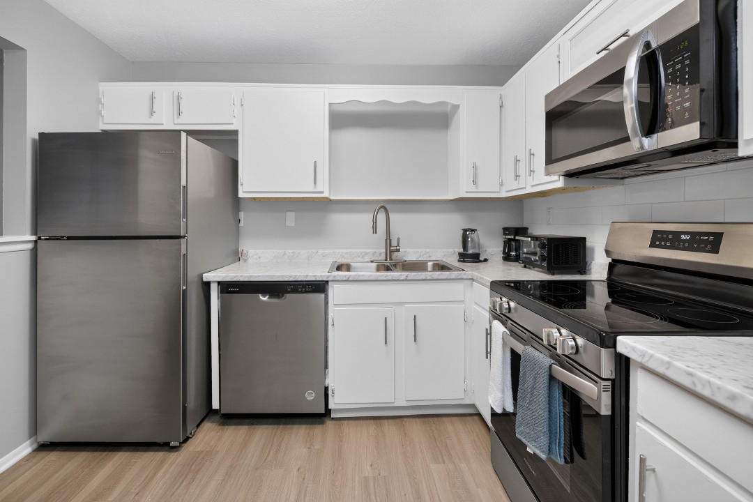 Prime Apartments · Unit 18 2/2