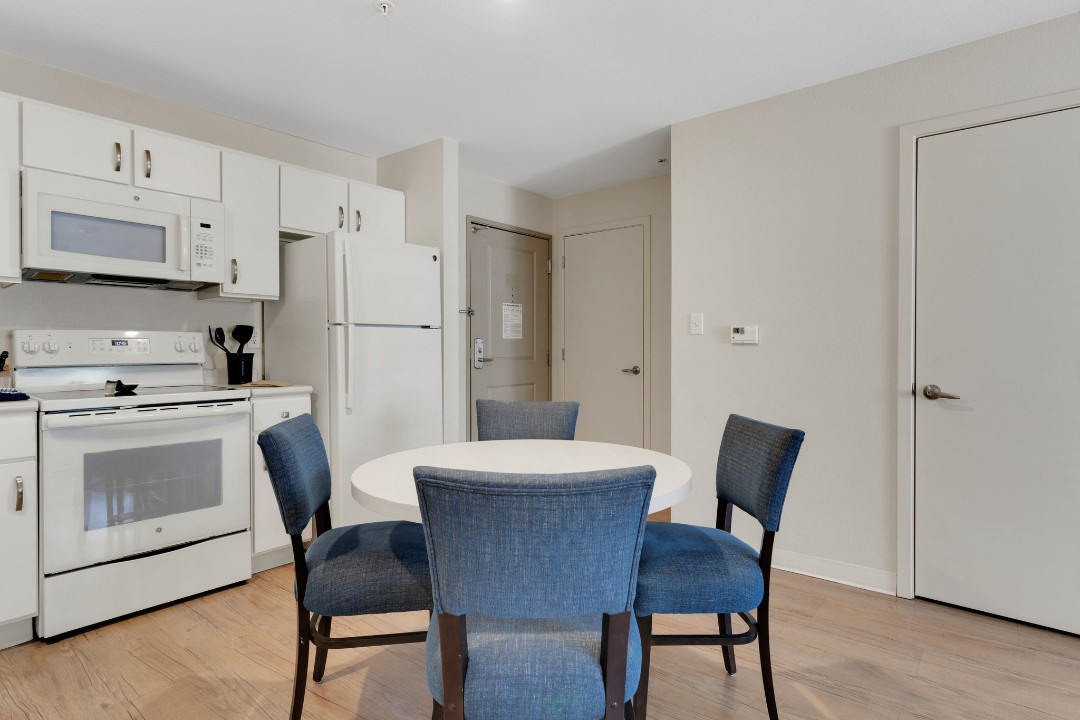 Simplicity At the Rim · Unit 1413 2/2