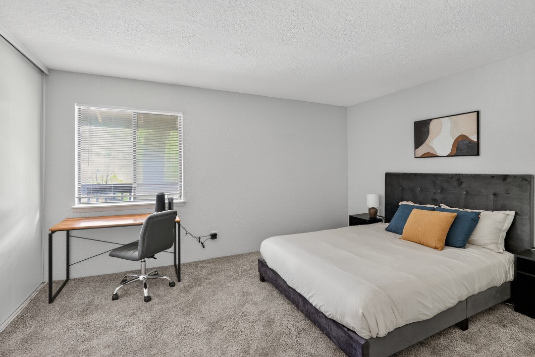 Hillcrest 8318E · Unit 2/1
