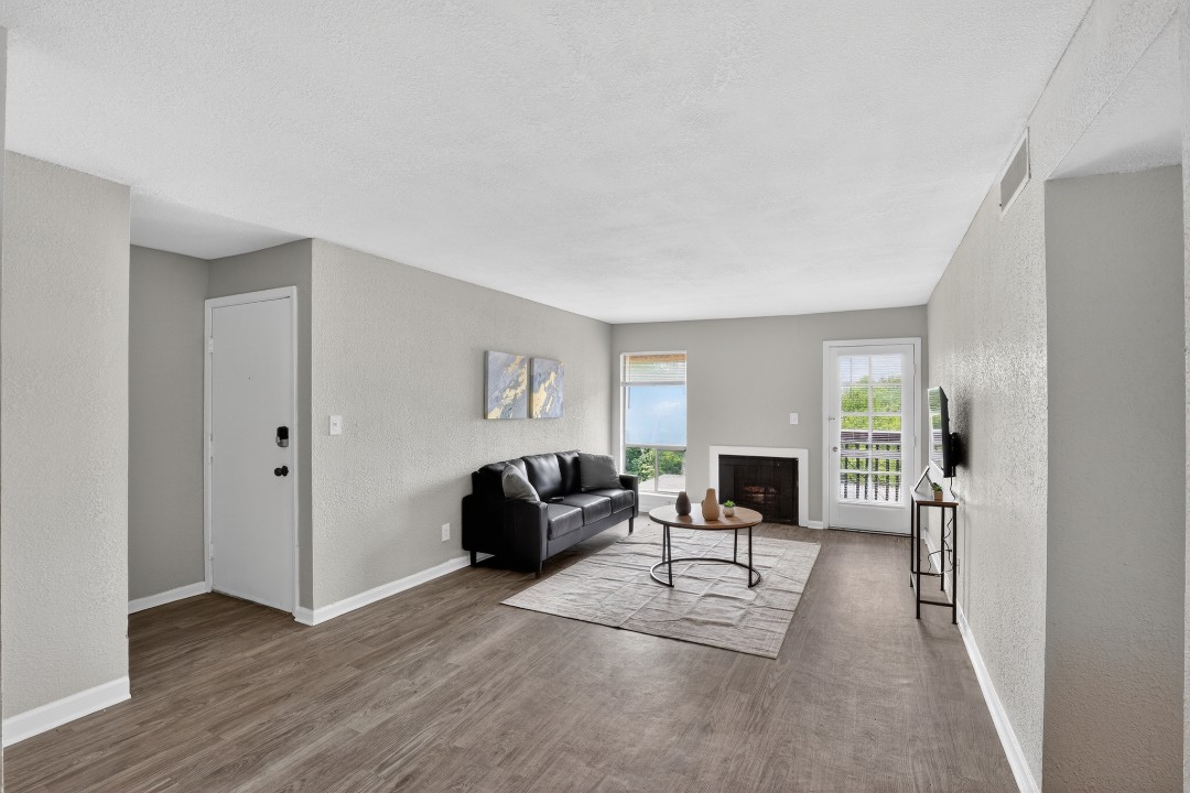 Hillcrest 5401E · Unit 2/1