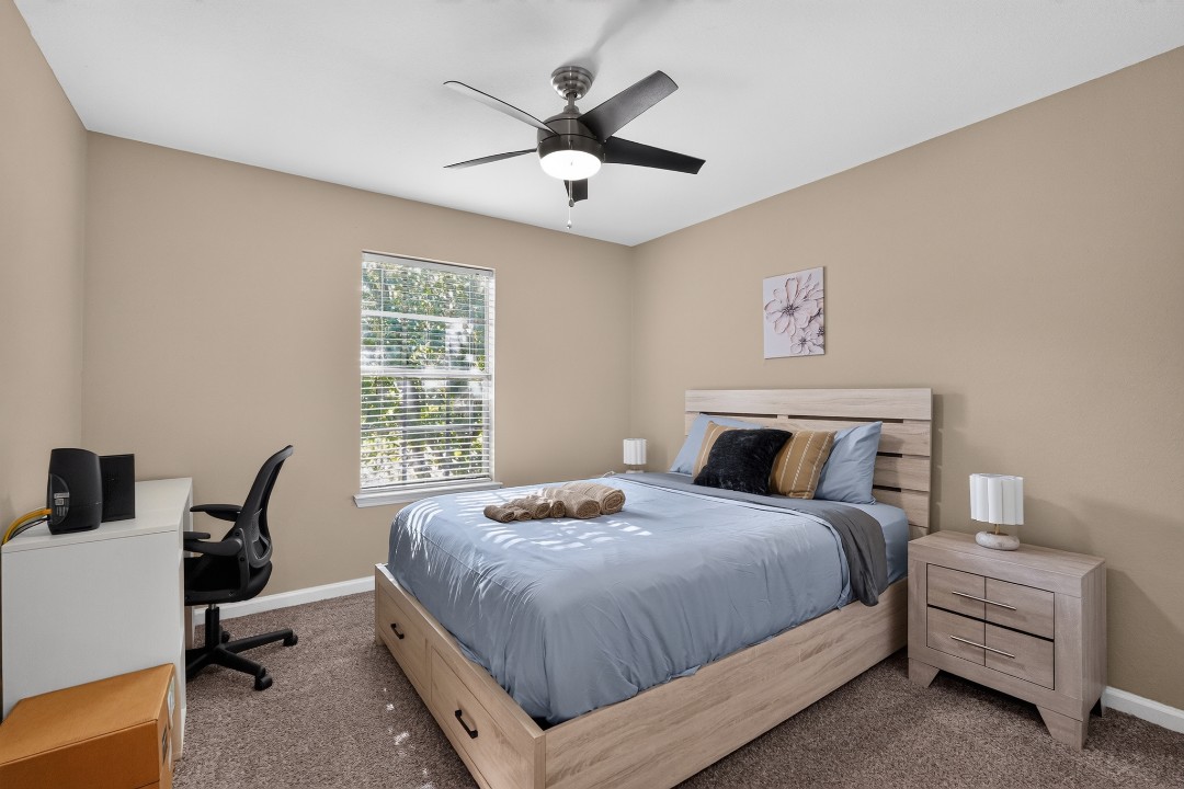 1 Bedroom · Signature layout
