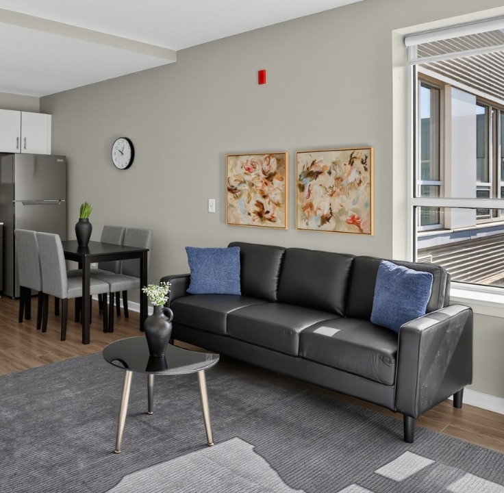 Falls Bridge Lofts · Unit 216 1/1