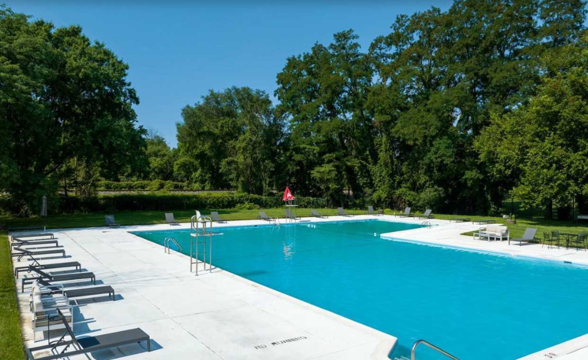 Milbrook Park Apartments 13 CB 2B · Unit 1/1