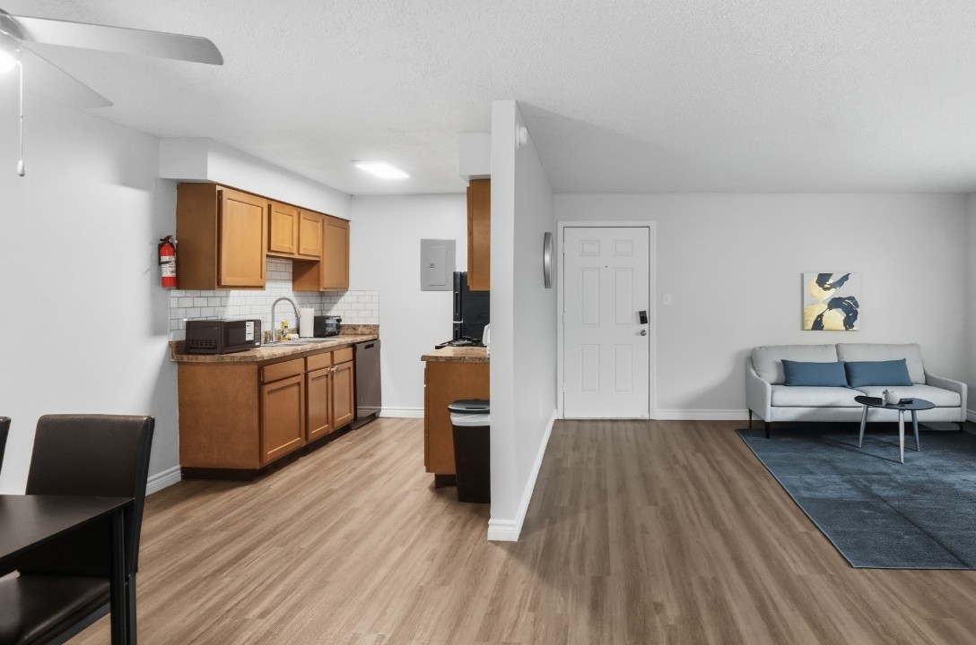 Warren Harbor · Unit 1001 2/1