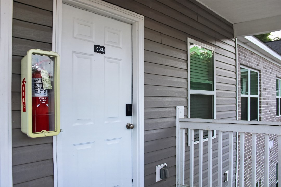 Hickory Grove · Unit 904 2/2