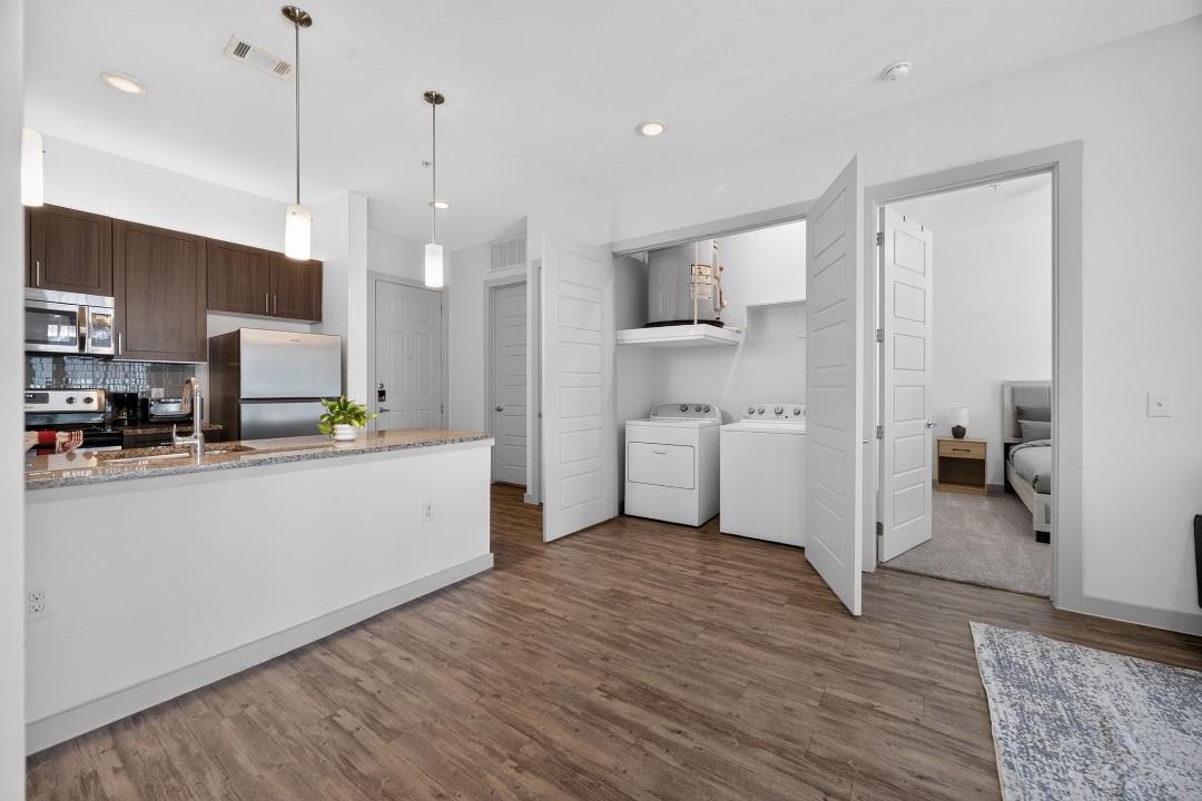The Creekside at Vantage · Unit 6306 2/2