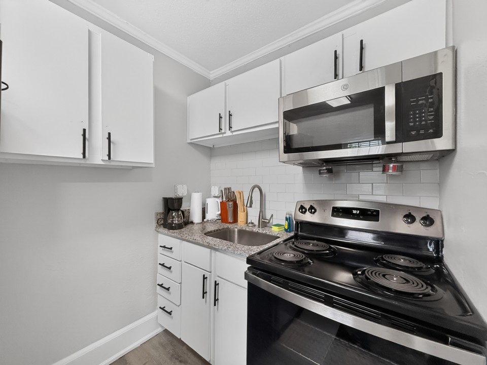 Icon Downtown Durham 801F · Unit 1/1