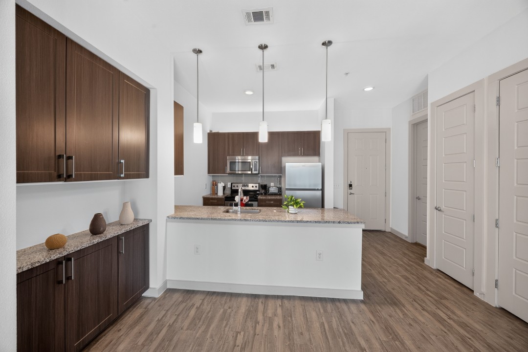 The Creekside at Vantage · Unit 6306 2/2