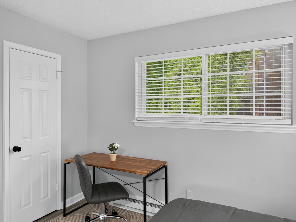 Icon Downtown Durham 804L · Unit 1/1