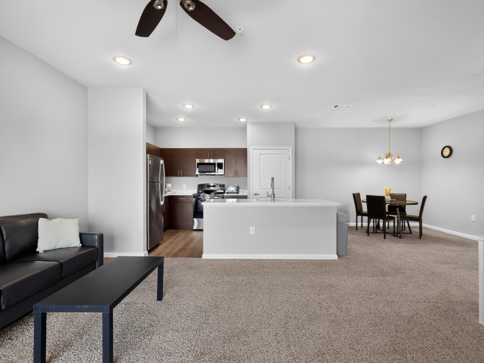 Whitewing Flats · Unit 2304 1/1
