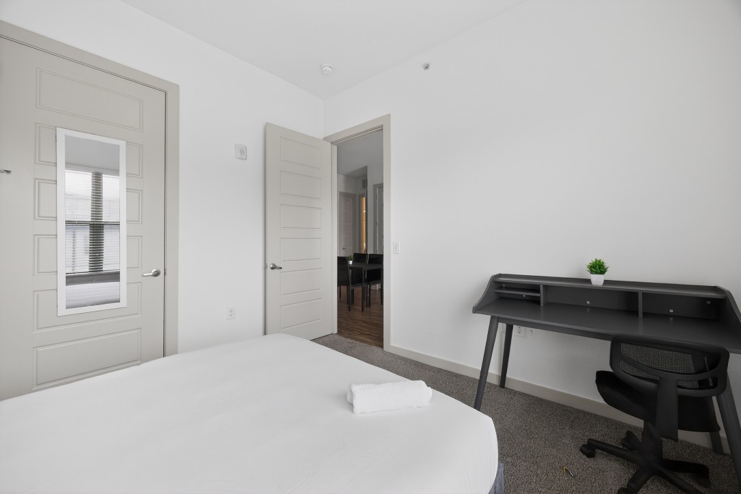 The Creekside at Vantage · Unit 6303 2/2