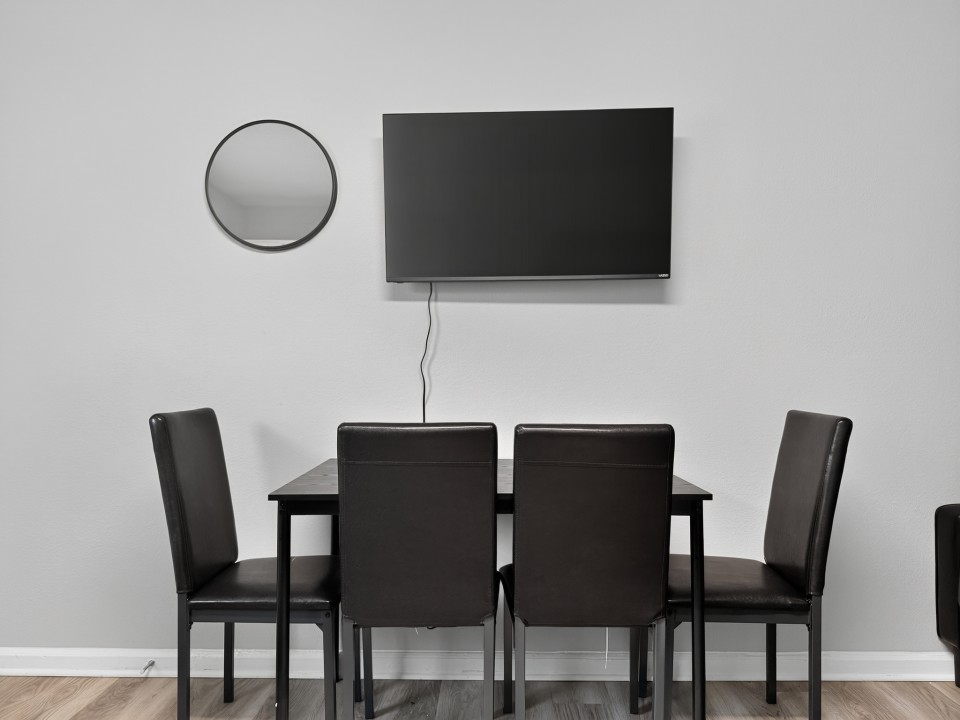 Icon Downtown Durham 803C · Unit 1/1